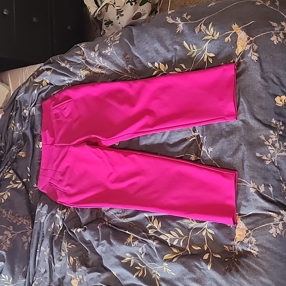 Rachel Zoe Fushia Dress Pants. - Picture 2 of 3